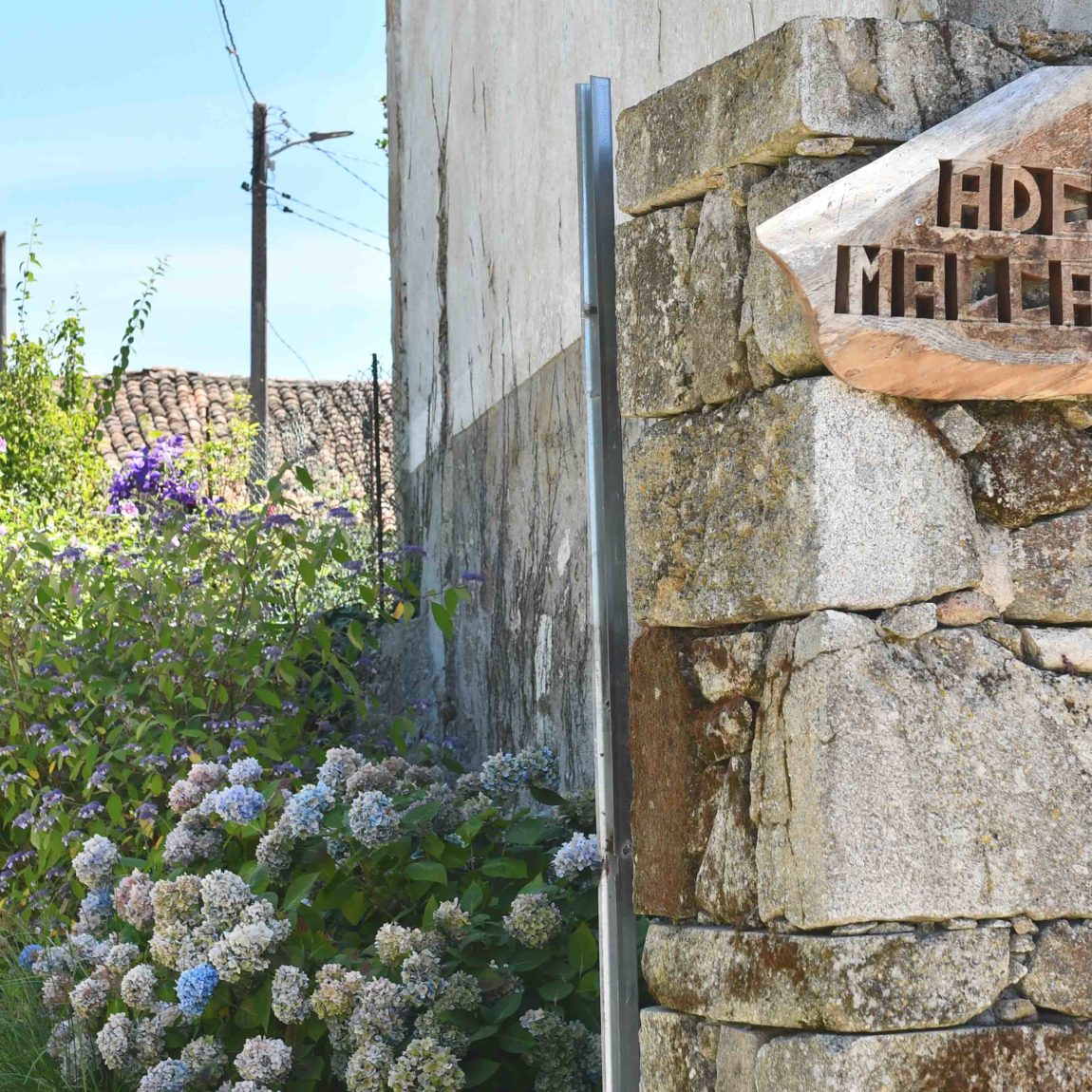 La entrada a la bodega.